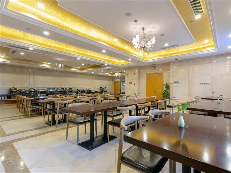 Vienna International Hotel Shanghai Pudong New International Exbition Central Dış mekan fotoğraf