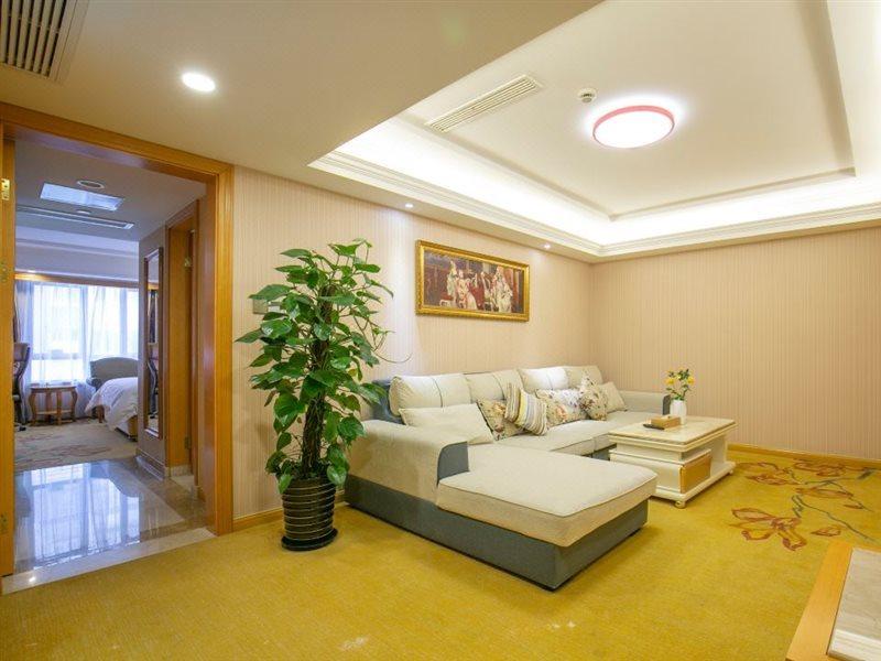 Vienna International Hotel Shanghai Pudong New International Exbition Central Dış mekan fotoğraf